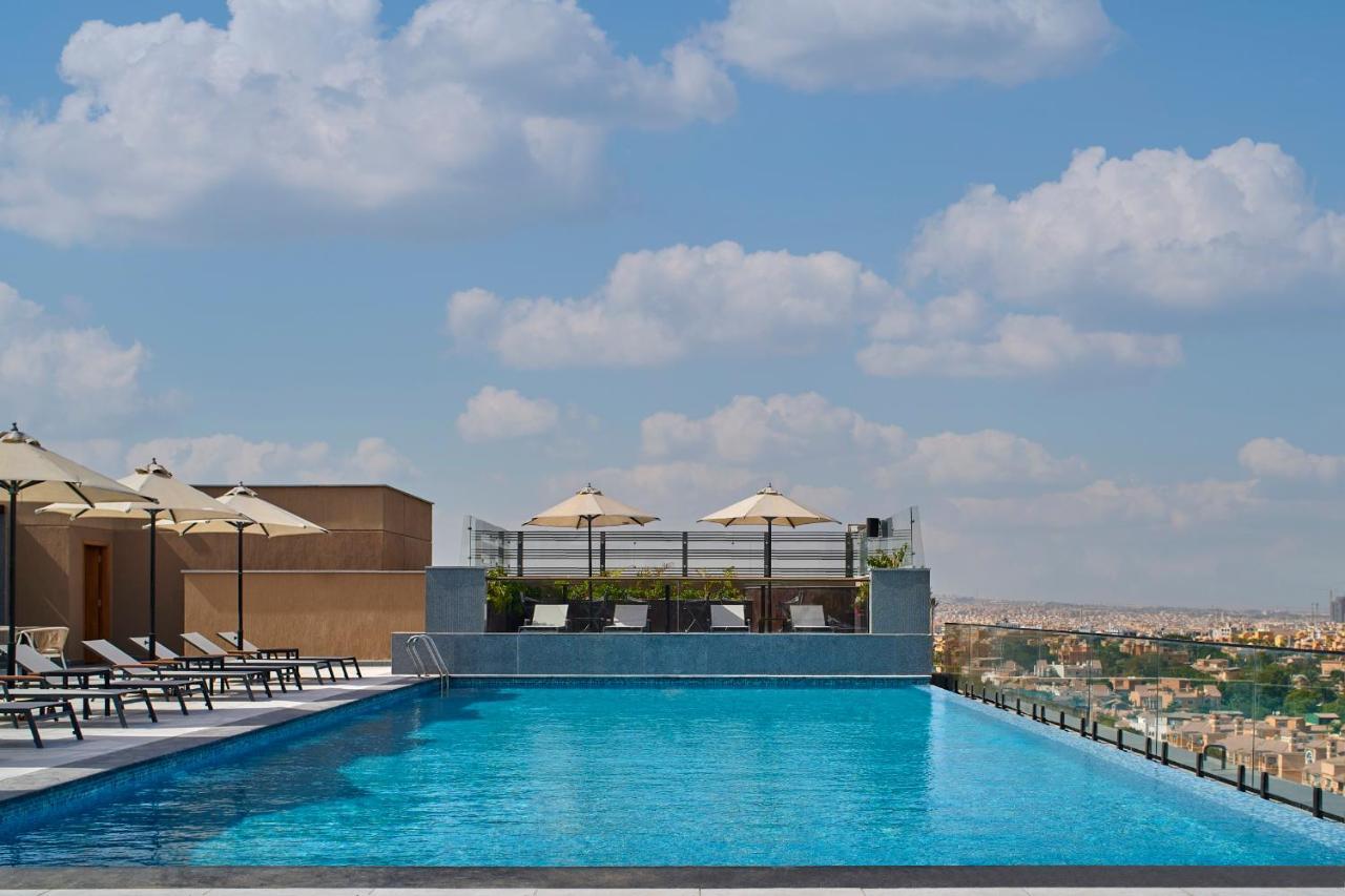 Crowne Plaza - West Cairo Arkan By Ihg 6th of October City Exterior photo Rooftop pool at the hotel
